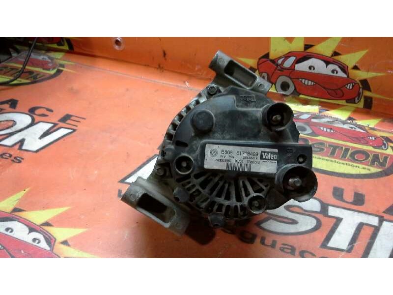 Recambio de alternador para fiat punto berlina (188) 1.3 jtd cat referencia OEM IAM 51718499  