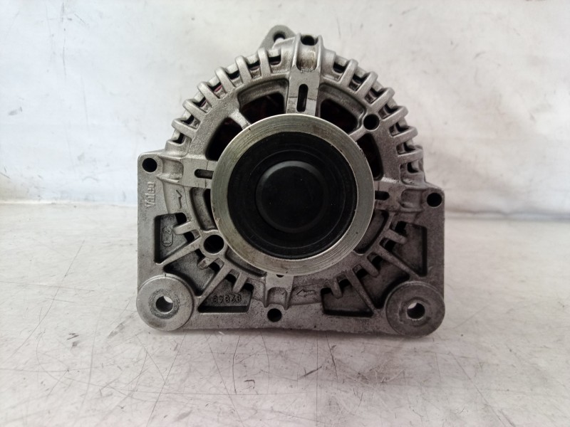 Recambio de alternador para renault megane ii berlina 3p pack authentique referencia OEM IAM TG11C0 TG11C0 TG11C0