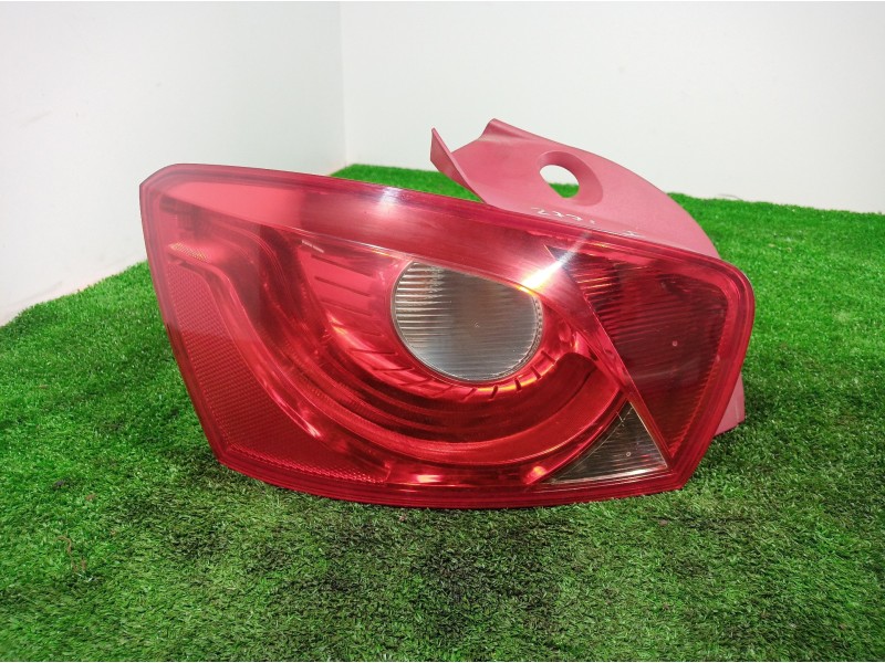 Recambio de piloto trasero izquierdo para seat ibiza (6j5) reference referencia OEM IAM 6J4945095A 6J4945095A 6J4945111A