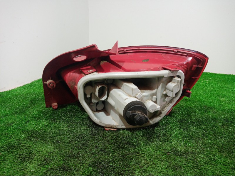 Recambio de piloto trasero izquierdo para seat ibiza (6j5) reference referencia OEM IAM 6J4945095A 6J4945095A 6J4945111A