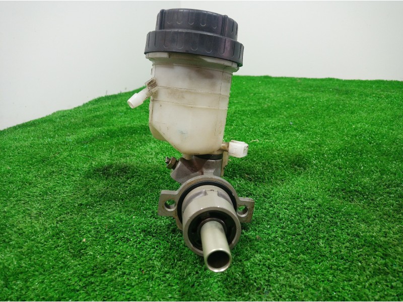 Recambio de bomba freno para volvo v40 familiar 1.9 d referencia OEM IAM 310052 310052 310052