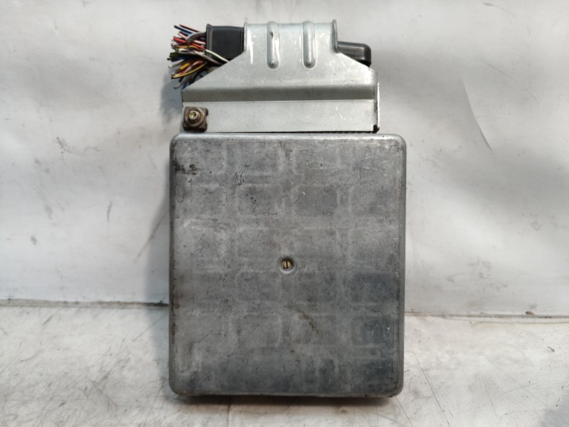 Recambio de centralita motor uce para ford focus berlina (cak) ambiente referencia OEM IAM 98AB12A532AE 810271 98ABCDG