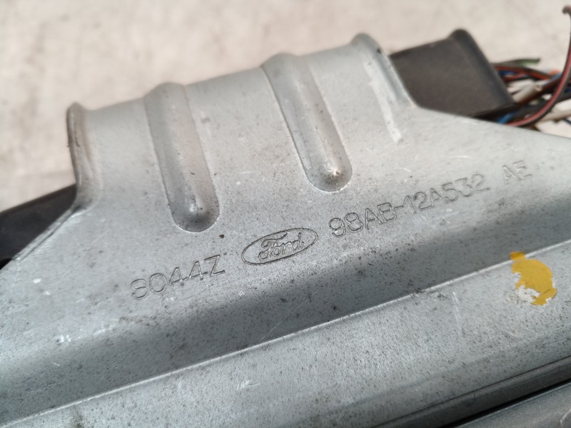 Recambio de centralita motor uce para ford focus berlina (cak) ambiente referencia OEM IAM 98AB12A532AE 810271 98ABCDG