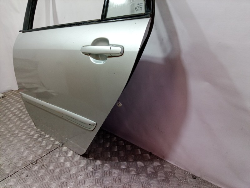 Recambio de puerta trasera izquierda para toyota corolla (e12) referencia OEM IAM   