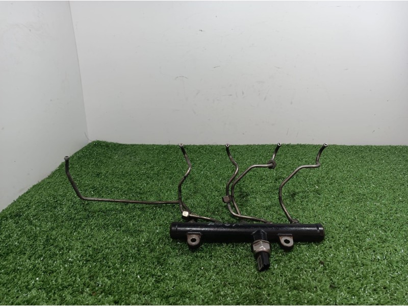 Recambio de rampa inyectora para citroën c4 grand picasso referencia OEM IAM 9681649580 9681649580 9681649580