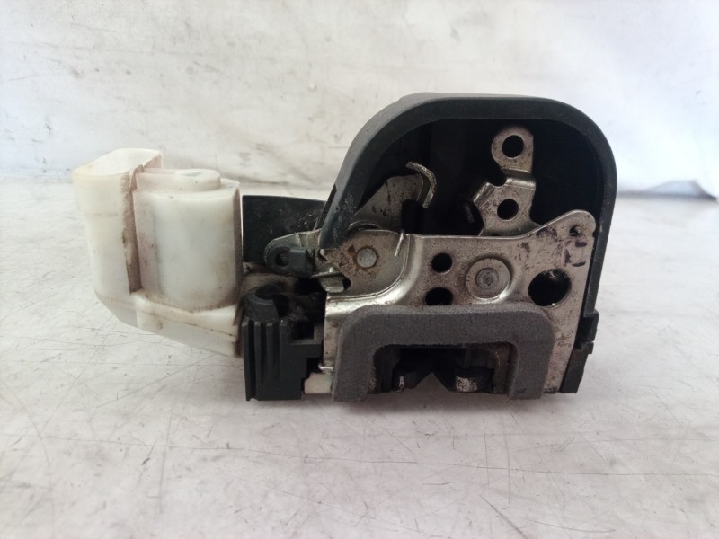 Recambio de cerradura puerta delantera derecha para alfa romeo 147 (190) 1.6 t.spark distinctive referencia OEM IAM   