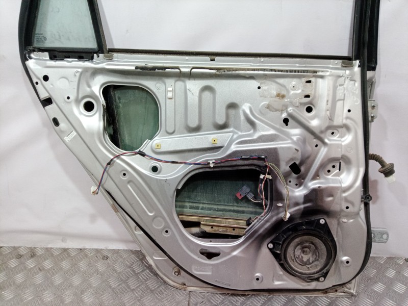 Recambio de puerta trasera izquierda para toyota corolla (e12) referencia OEM IAM   