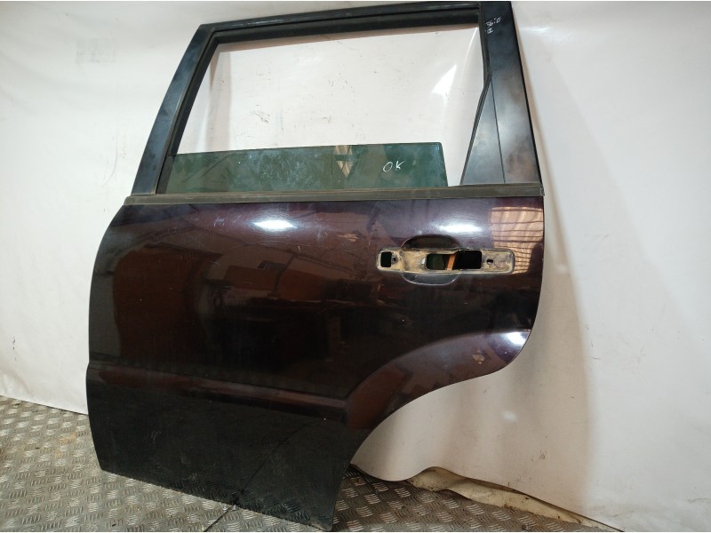 Recambio de puerta trasera izquierda para ssangyong rexton 270 xdi limited referencia OEM IAM   