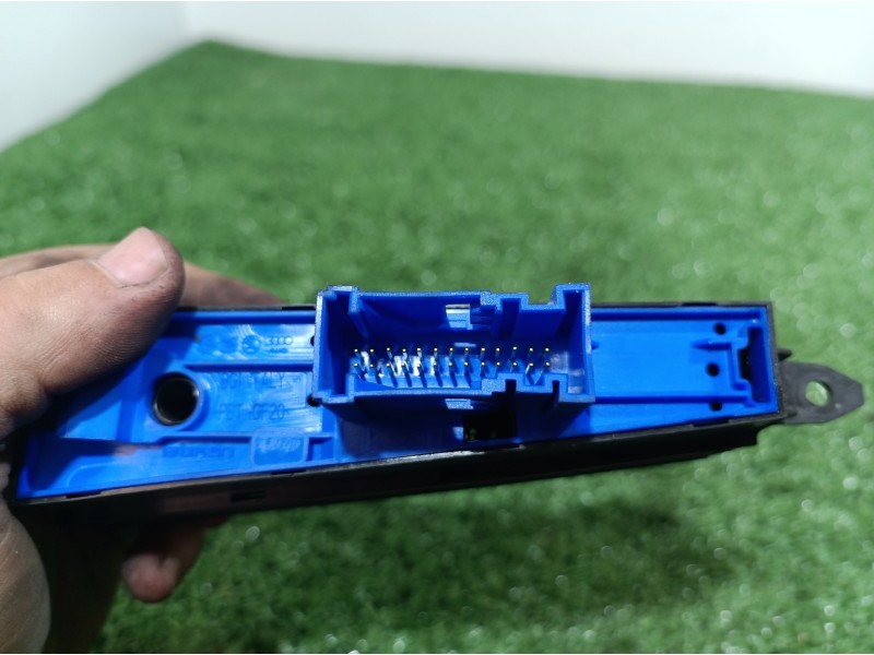 Recambio de interruptor para volkswagen passat lim. (362) exclusive bluemotion referencia OEM IAM   