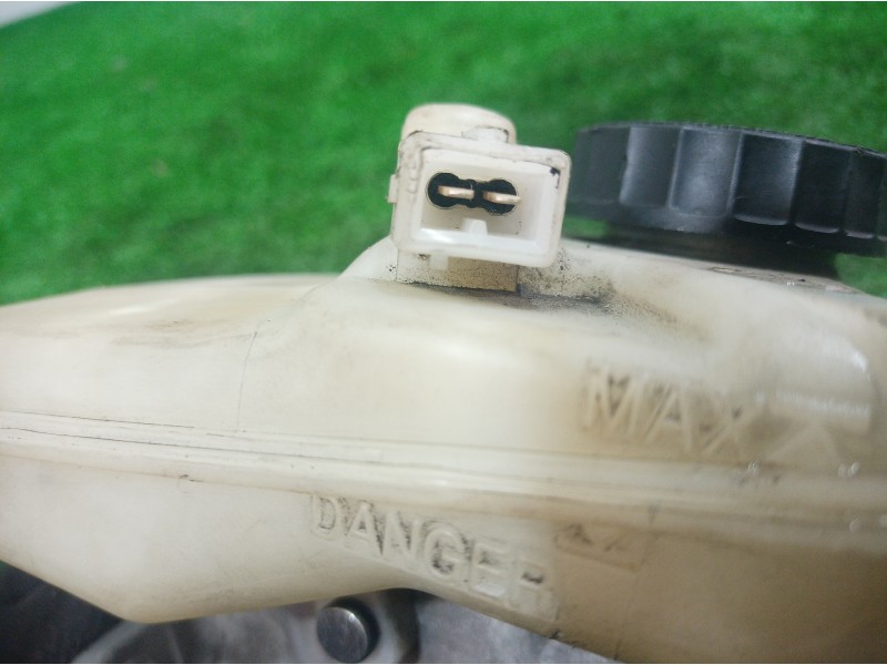 Recambio de bomba freno para peugeot 306 cabriolet (s2) 2.0 referencia OEM IAM L481416 L481416 L481416