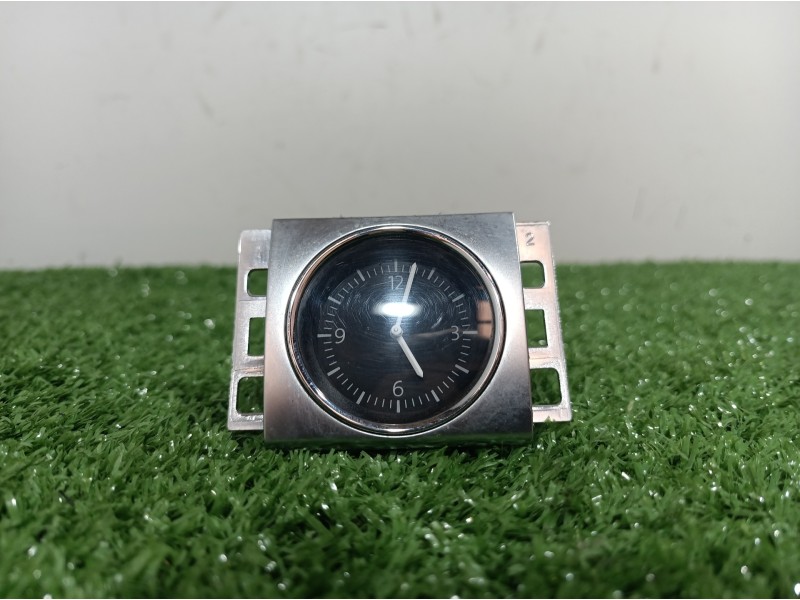 Recambio de reloj para volkswagen passat lim. (362) exclusive bluemotion referencia OEM IAM 3AA919204A 3AA919204A 3AA919204