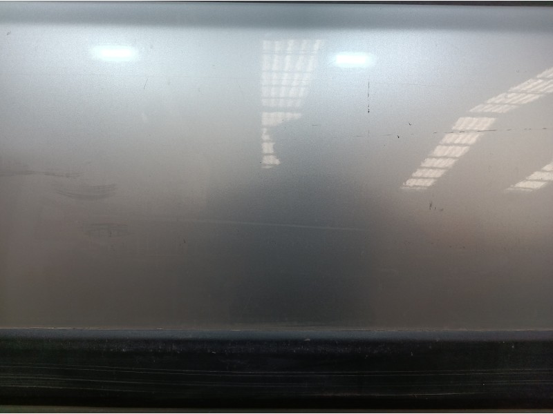 Recambio de puerta delantera derecha para ford fiesta berlina básico referencia OEM IAM   