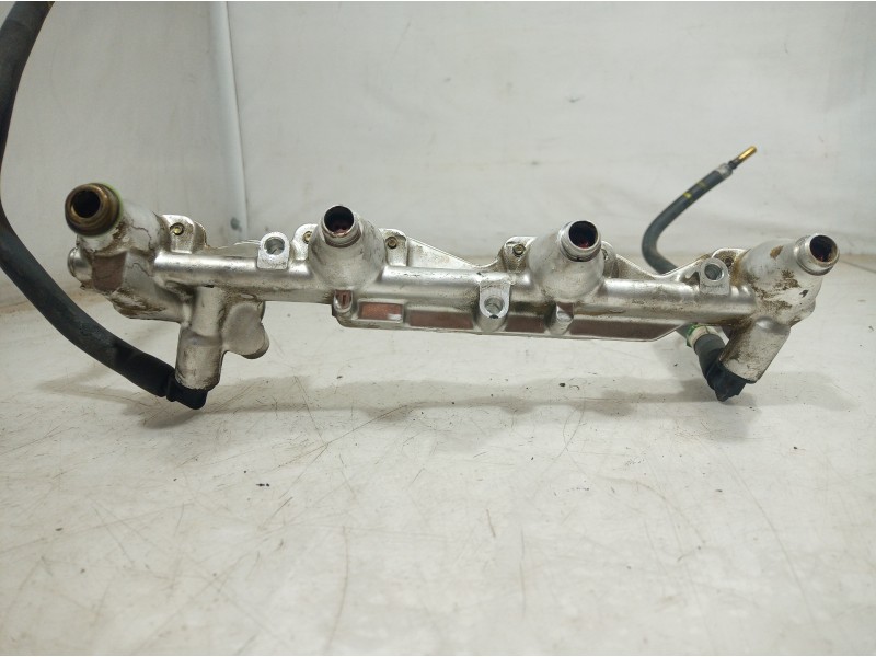 Recambio de rampa inyectora para ford escort berlina referencia OEM IAM 938F9D280 938F9D280 938F9D280