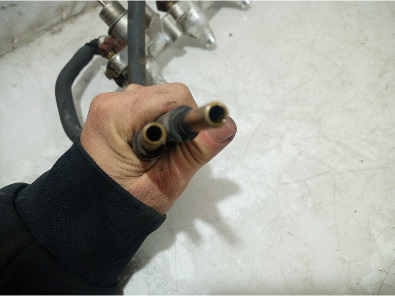 Recambio de rampa inyectora para ford escort berlina referencia OEM IAM 938F9D280 938F9D280 938F9D280