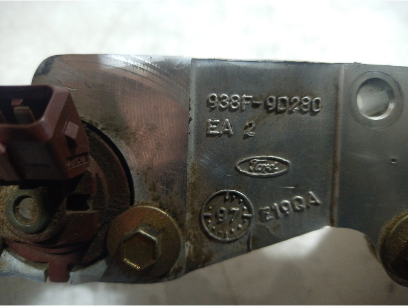 Recambio de rampa inyectora para ford escort berlina referencia OEM IAM 938F9D280 938F9D280 938F9D280