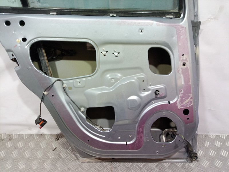 Recambio de puerta trasera izquierda para opel astra h berlina referencia OEM IAM    Recambio de puerta trasera izquierda para opel astra h berlina referencia OEM IAM