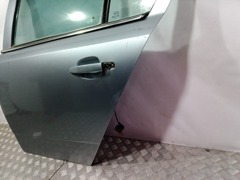 Recambio de puerta trasera izquierda para opel astra h berlina referencia OEM IAM    Recambio de puerta trasera izquierda para opel astra h berlina referencia OEM IAM
