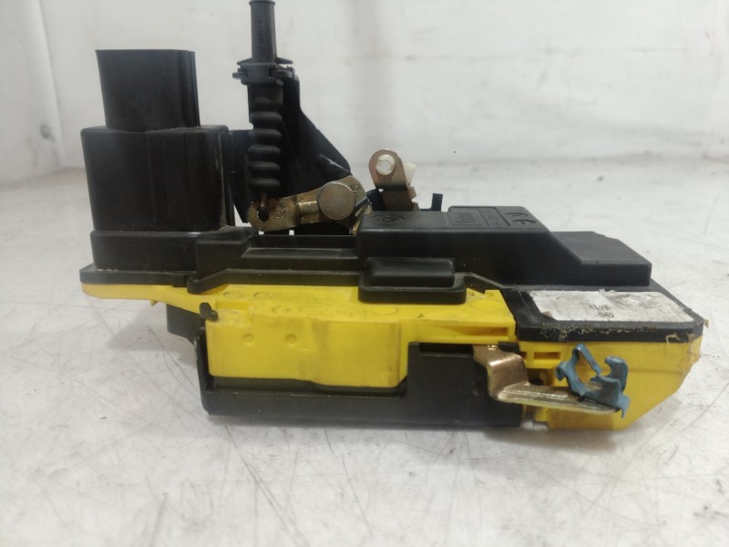 Recambio de cerradura puerta trasera izquierda para volvo s60 berlina 2.4 (103kw) referencia OEM IAM 30784978 30784978 30784978