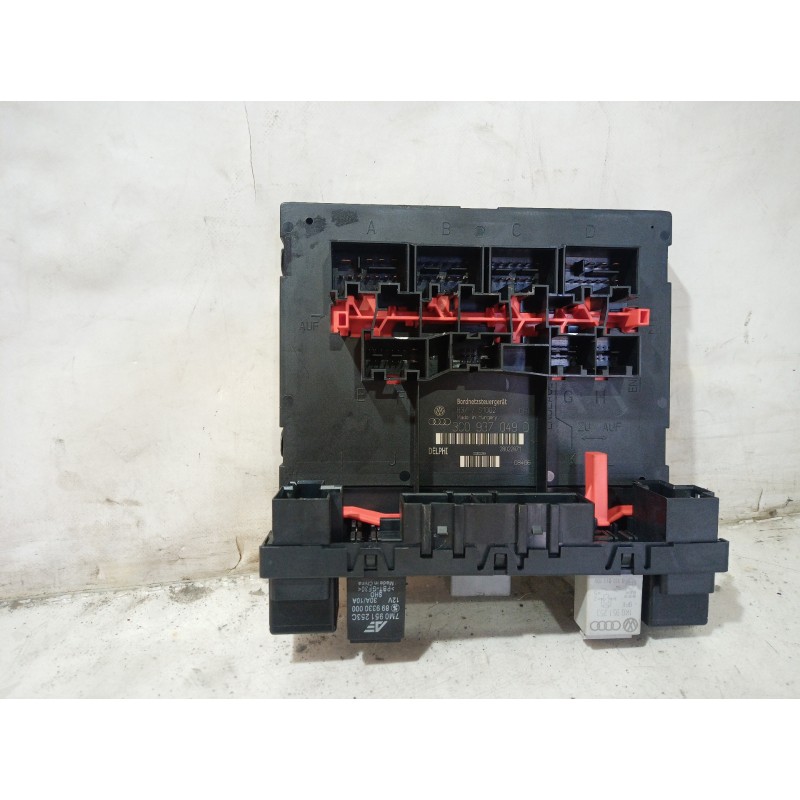 Recambio de caja reles / fusibles para volkswagen golf v berlina (1k1) conceptline (e) referencia OEM IAM 28022871 28022871 2802