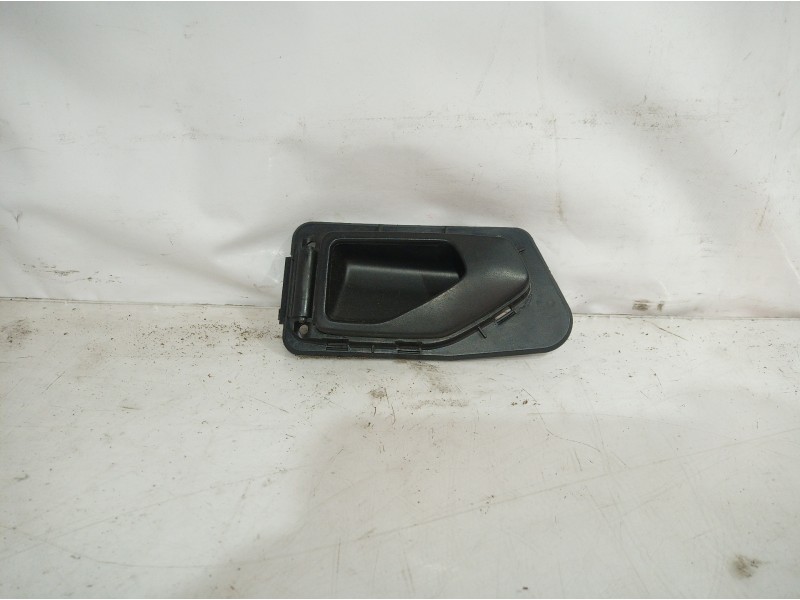 Recambio de maneta interior delantera izquierda para peugeot 306 cabriolet (s2) 2.0 referencia OEM IAM 9612535677 9612535677 961