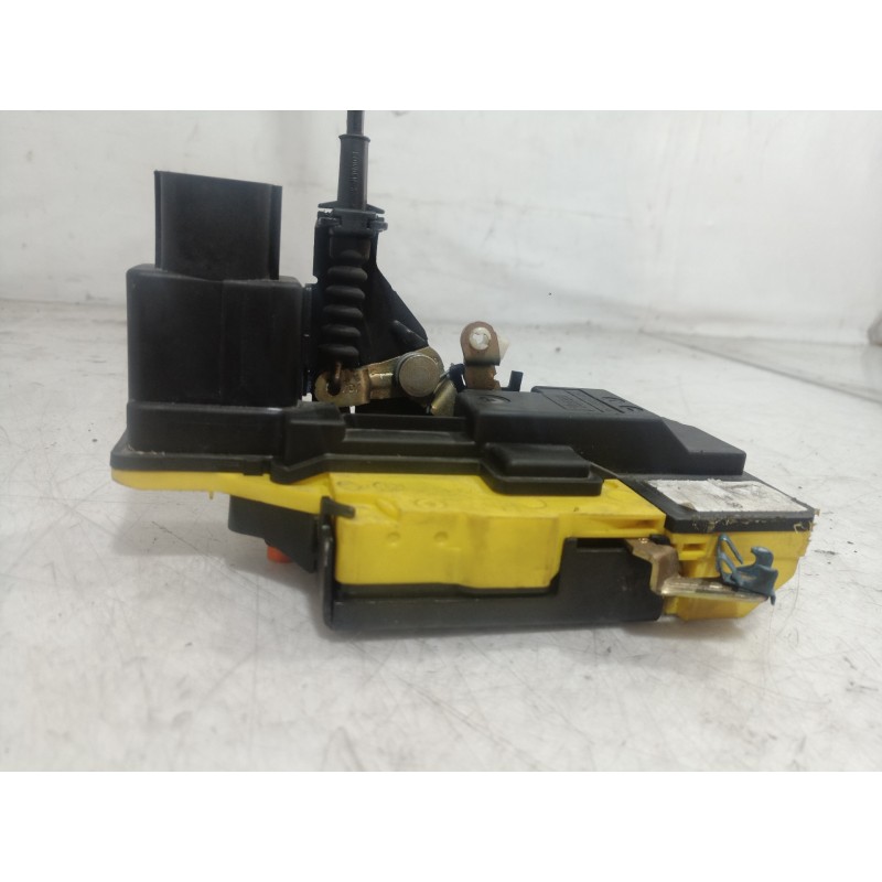 Recambio de cerradura puerta trasera izquierda para volvo s60 berlina 2.4 (103kw) referencia OEM IAM 30784978 30784978 30784978