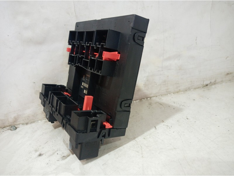 Recambio de caja reles / fusibles para volkswagen golf v berlina (1k1) conceptline (e) referencia OEM IAM 28022871 28022871 2802