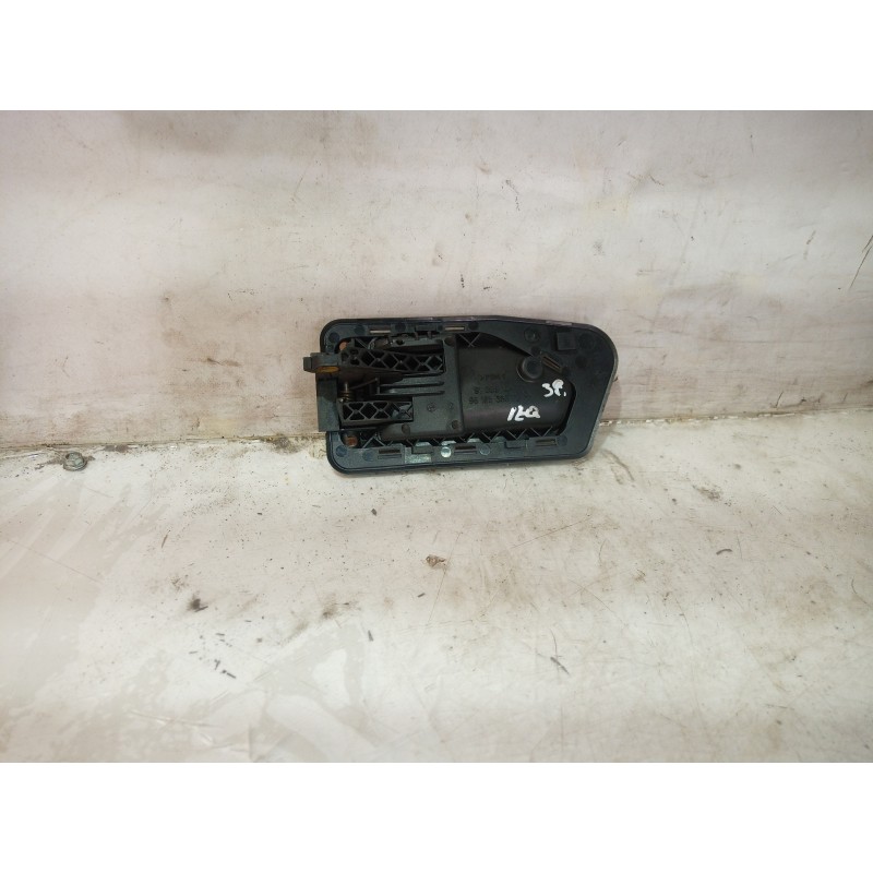 Recambio de maneta interior delantera izquierda para peugeot 306 cabriolet (s2) 2.0 referencia OEM IAM 9612535677 9612535677 961