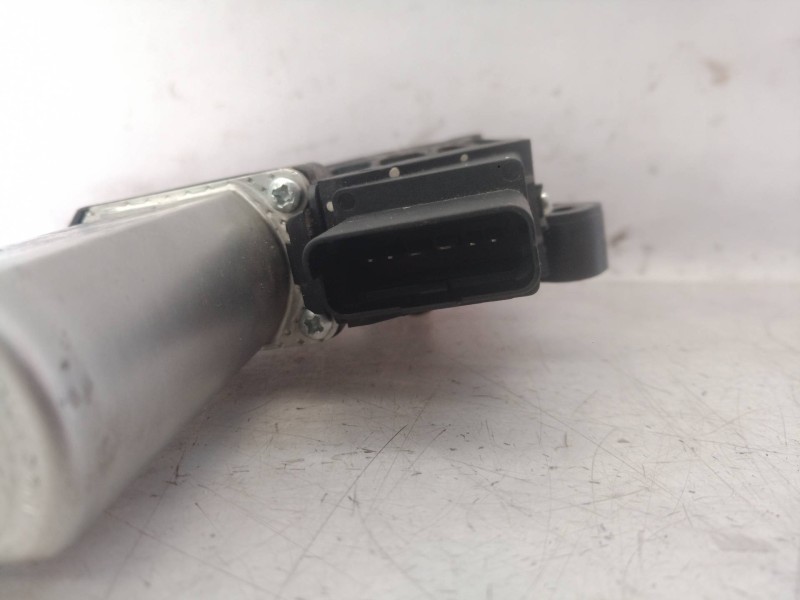 Recambio de motor elevalunas delantero izquierdo para fiat croma (194) referencia OEM IAM 71003003 71003003 106174