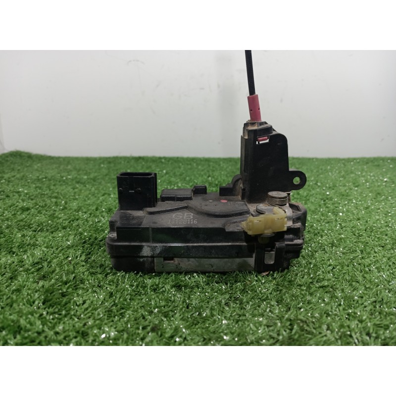 Recambio de cerradura puerta trasera derecha para volkswagen passat berlina (3b2) comfortline referencia OEM IAM 13128116 131281