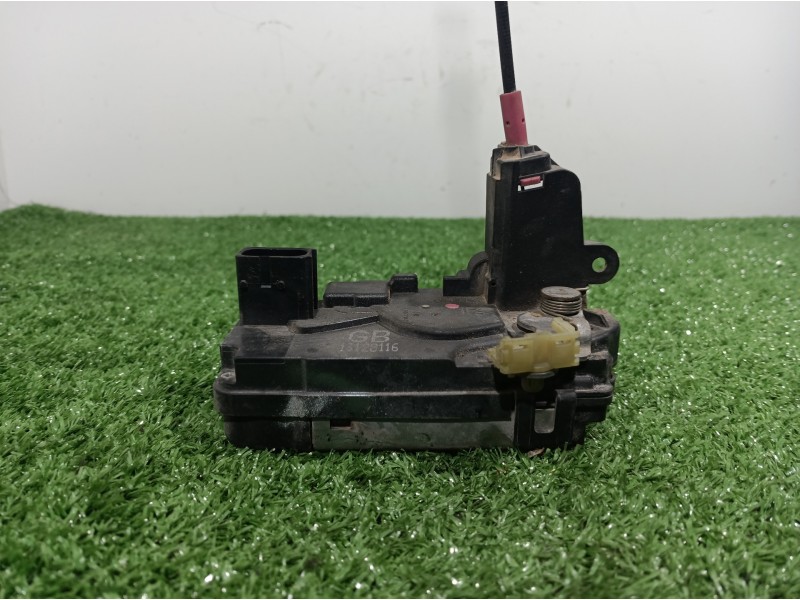 Recambio de cerradura puerta trasera derecha para volkswagen passat berlina (3b2) comfortline referencia OEM IAM 13128116 131281