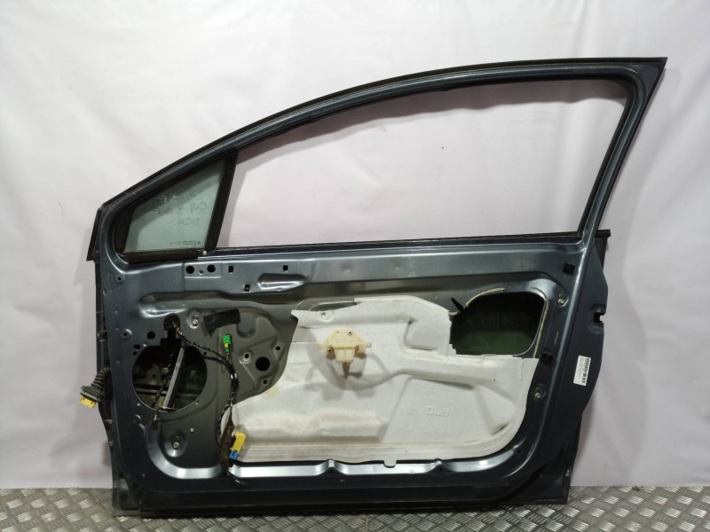 Recambio de puerta delantera derecha para citroën c4 coupe referencia OEM IAM   