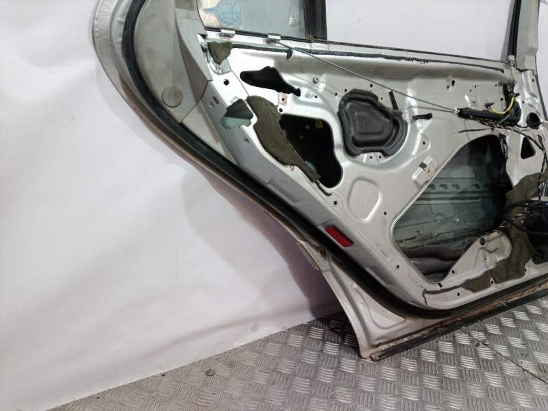Recambio de puerta trasera izquierda para mercedes-benz clase s (w220) berlina referencia OEM IAM   
