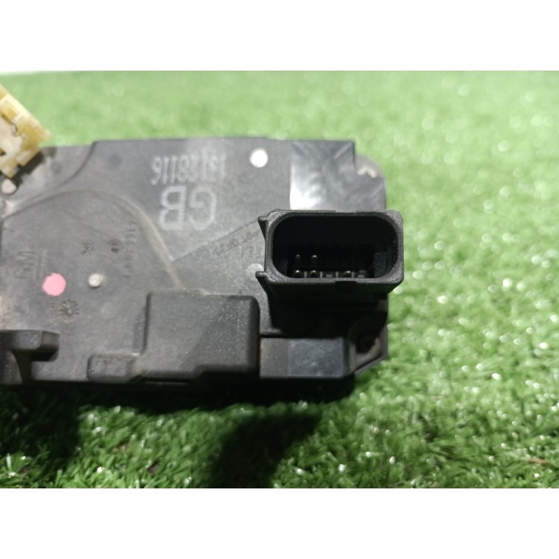 Recambio de cerradura puerta trasera derecha para volkswagen passat berlina (3b2) comfortline referencia OEM IAM 13128116 131281