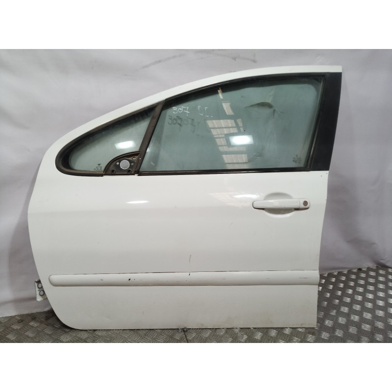 Recambio de puerta delantera izquierda para peugeot 307 berlina (s2) referencia OEM IAM   