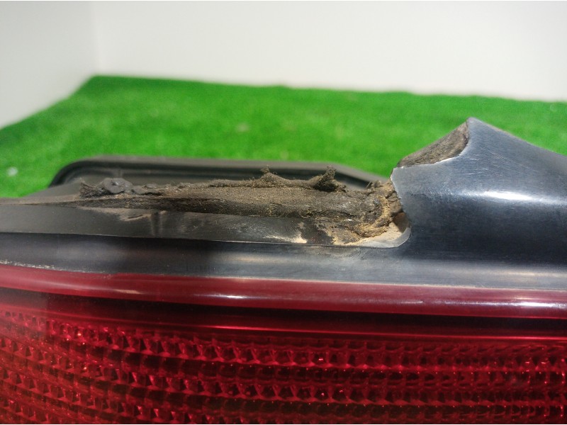 Recambio de piloto trasero izquierdo para peugeot 306 cabriolet (s2) 2.0 referencia OEM IAM   