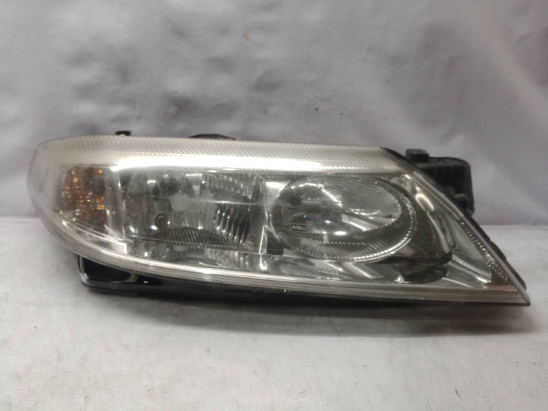Recambio de faro derecho para renault laguna ii (bg0) referencia OEM IAM 8200002847 8200002847 8200002847