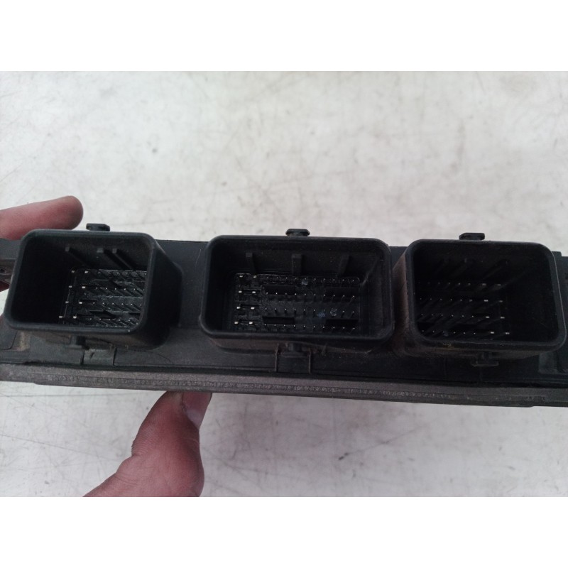 Recambio de centralita motor uce para renault megane ii classic berlina pack authentique referencia OEM IAM 8200334419 820033441