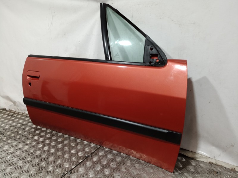 Recambio de puerta delantera derecha para peugeot 306 cabriolet (s2) 2.0 referencia OEM IAM   