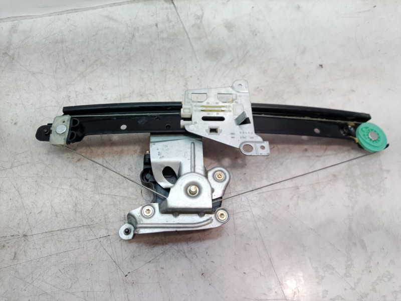 Recambio de elevalunas trasero izquierdo para volvo s60 berlina 2.4 (103kw) referencia OEM IAM 31253719 31253719 31253719