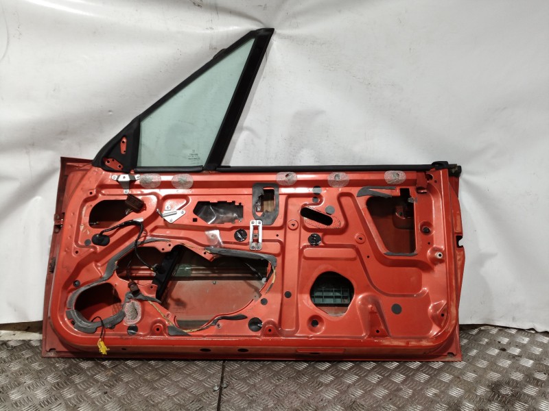 Recambio de puerta delantera derecha para peugeot 306 cabriolet (s2) 2.0 referencia OEM IAM   