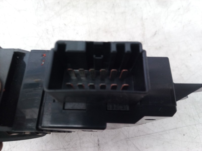 Recambio de mando elevalunas delantero izquierdo para volvo s60 berlina 2.4 (103kw) referencia OEM IAM 09193383 09193383 0919338