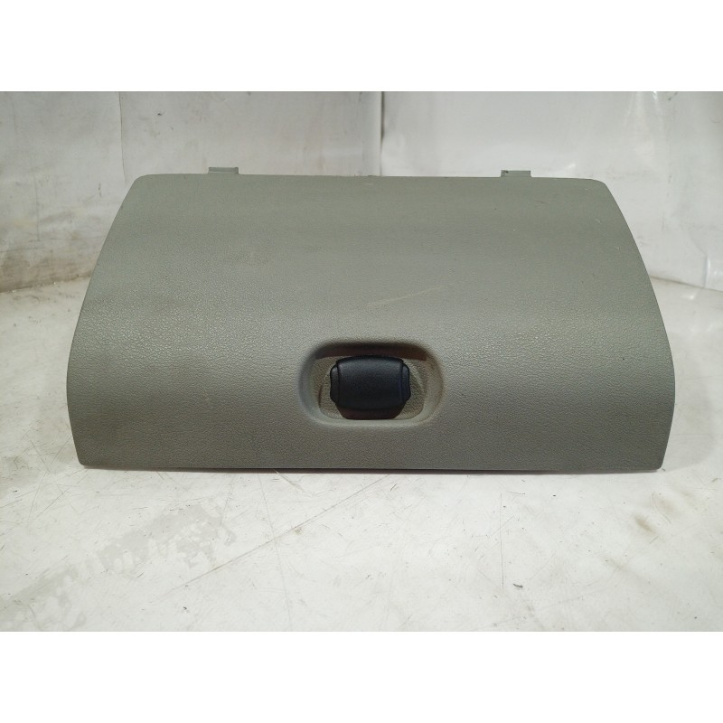 Recambio de guantera para renault mascott fg 150. 35/55/65 cabina individual referencia OEM IAM 8200189021 8200189021 8200189021