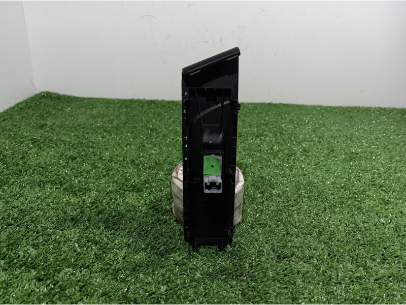 Recambio de mando elevalunas delantero derecho para volkswagen passat lim. (362) exclusive bluemotion referencia OEM IAM 3AC8578