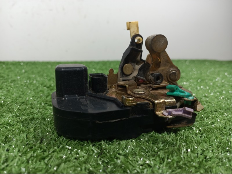 Recambio de cerradura puerta delantera derecha para chrysler pt cruiser (pt) 2.2 crd catwalk classic referencia OEM IAM   