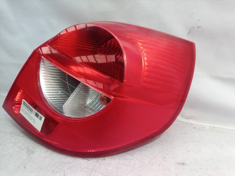 Recambio de piloto trasero derecho para renault clio iii 1.5 dci diesel referencia OEM IAM   