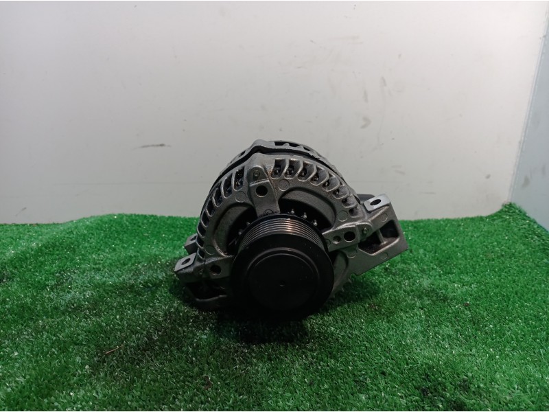 Recambio de alternador para honda cr-v (re) executive referencia OEM IAM 1042101140 1042101140 1042101140