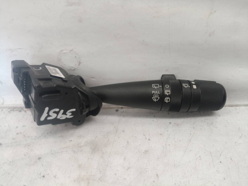 Recambio de mando limpia para dodge caliber s referencia OEM IAM 214867201  