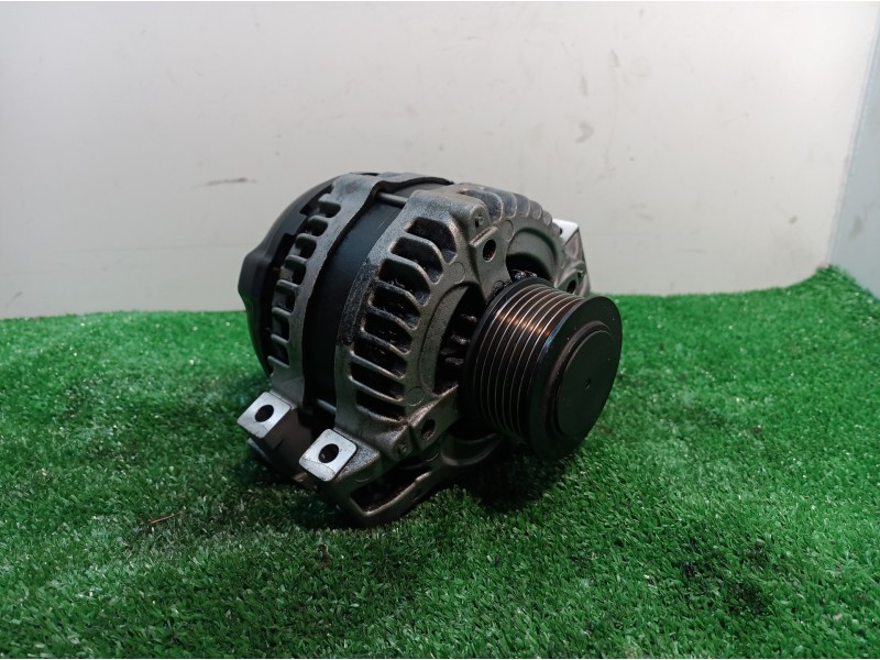 Recambio de alternador para honda cr-v (re) executive referencia OEM IAM 1042101140 1042101140 1042101140
