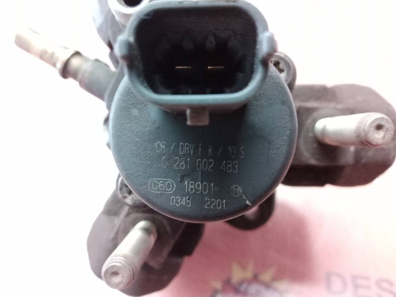 Recambio de bomba inyeccion para renault scenic rx4 (ja0) referencia OEM IAM 7700111010 7700111010 0455010018