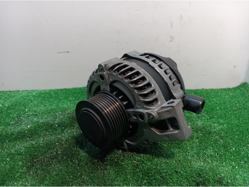 Recambio de alternador para honda cr-v (re) executive referencia OEM IAM 1042101140 1042101140 1042101140